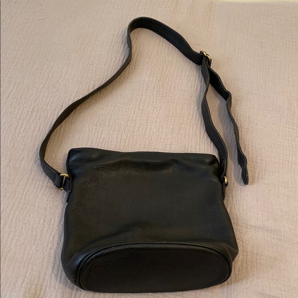 Coach Vintyge Sonama No 4907 Black Leather Crossbody Shoulder Bag